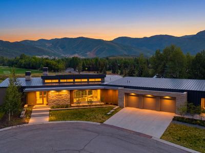 2383 Lake View Ct