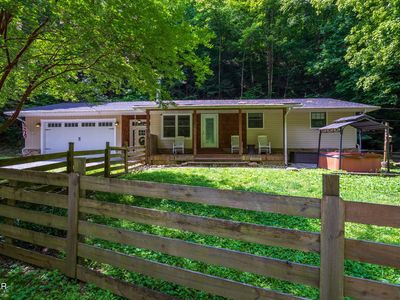 3528 Lost Branch Rd