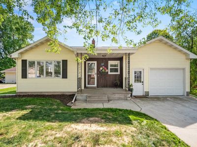117 Raught St