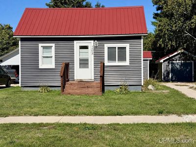 208 W Victory Way