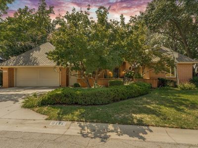 9111 E Killarney Pl
