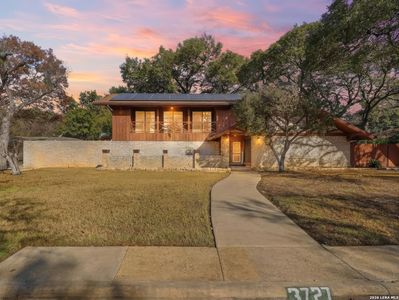 3727 HUNDRED OAKS DR