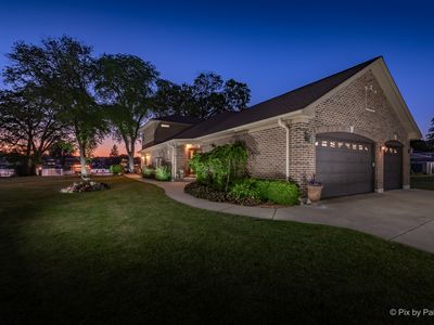 1913 N Woodlawn Park Ave