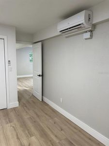 Property at 924 VALMAR ST, Brandon, FL