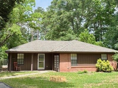 1925 Sandy Creek Dr