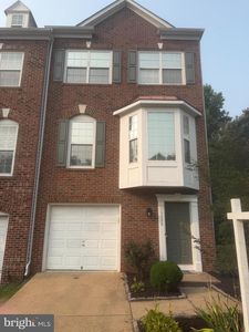 13928 Gothic Dr