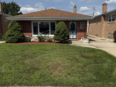 656 Saginaw Ave