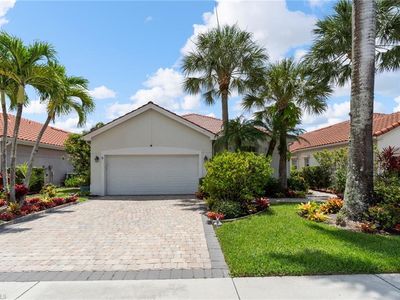 360 Pindo Palm DR