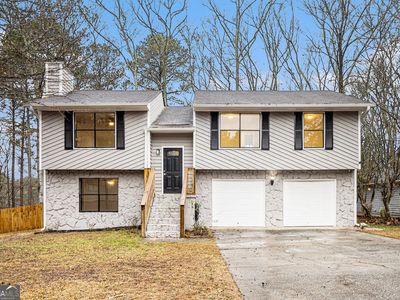 8443 Park Ridge Ln