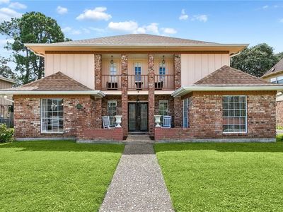 Property at 19 Madera Ct, Kenner, LA