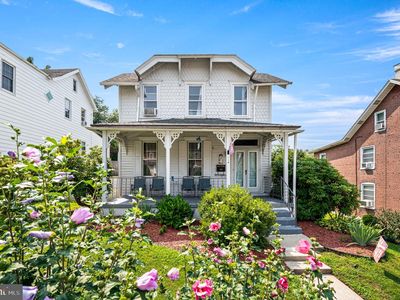 114 Chester Ave