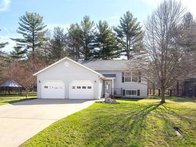 301 Lincolnwood Drive