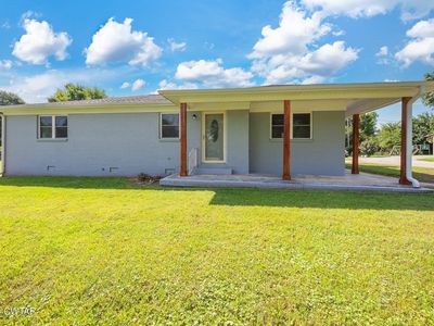 2902 Us Highway 79 N