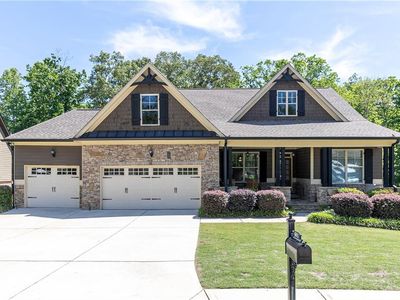 601 Hanover Dr