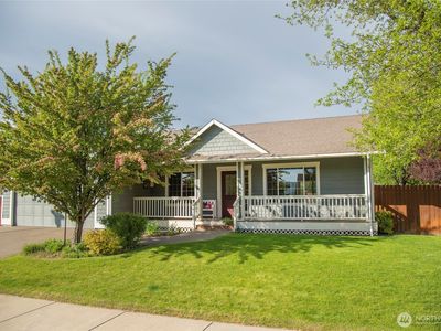 1710 N Bluegrass Lane