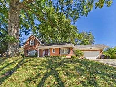 909 Highland Ave