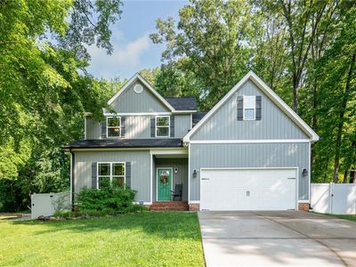 385 Apache Dr