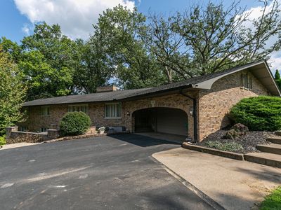 1134 33rd Street Ct