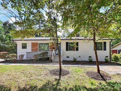 2038 Sandhurst Dr