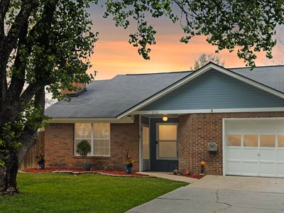 8530 Bentwood Dr