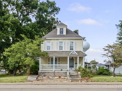 Property at 205 W Carpenter St, Jerseyville, IL