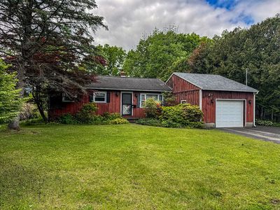 Property at 17 Sunset Dr, South Glens Falls, NY