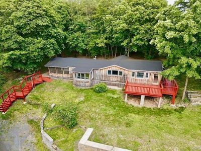 6 Woods Road