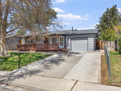 136 York Way