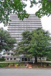 1829 Senate St APT 8C