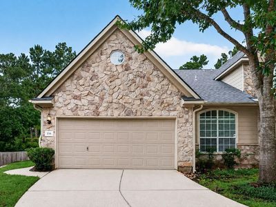 158 N Valley Oaks Cir