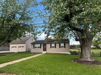 388 Hipkins Rd