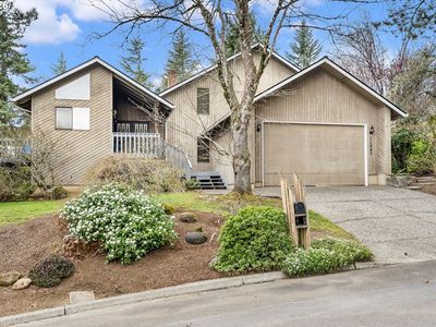 Property at 11895 SE Knee Ct, Happy Valley, OR