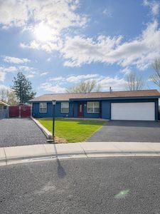 4301 Myrtlewood Dr