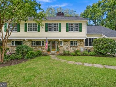 3202 Juniper Ln