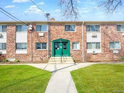 2453 Union Boulevard Apt 21B