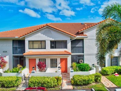 9728 Sills Dr E APT 202