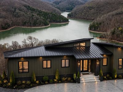 42 Deer Path Ct