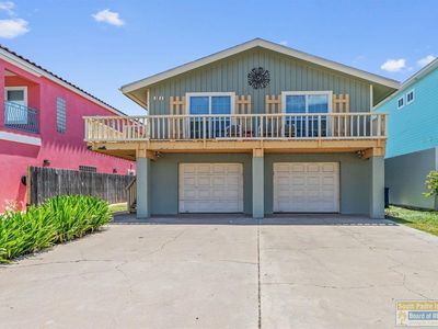 121 E Aries Dr