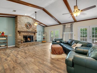 9025 Buck Lake Rd