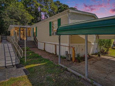 932 Pine Thicket St.