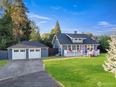 8105 44th Street W