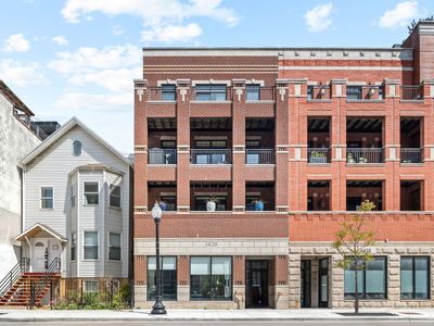 1420 W Belmont Ave #2