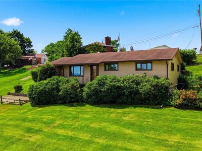 Property at 14 Oak St, Charleroi, PA