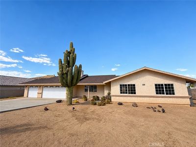 57996 Desert Gold Dr