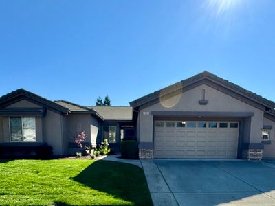 1885 Starview Ln