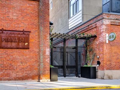 88 Bush St UNIT 4211