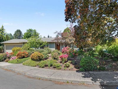 4733 Century Ct S