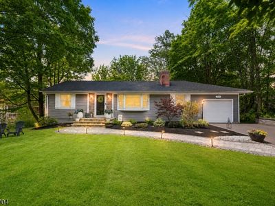 231 Stirling Rd