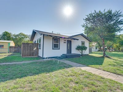 202 Cockrell Hill Rd