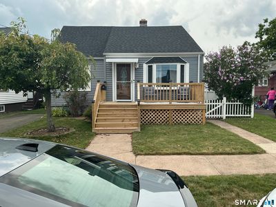 4 Elm Court
